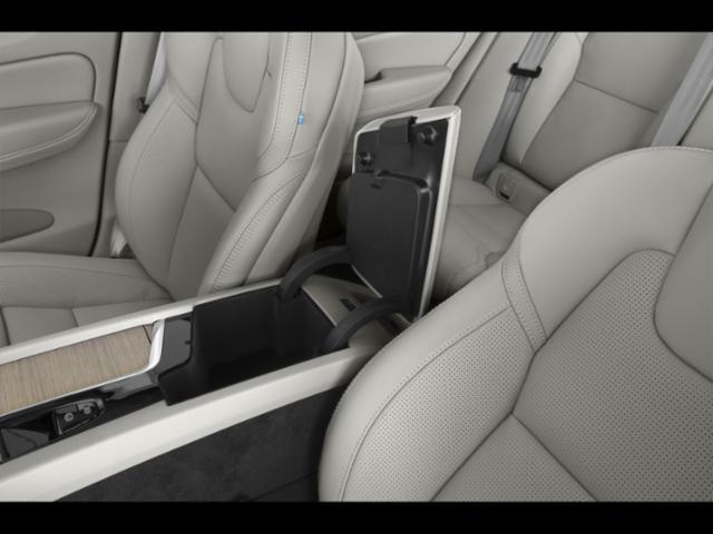 new 2025 Volvo XC60 car, priced at $50,900