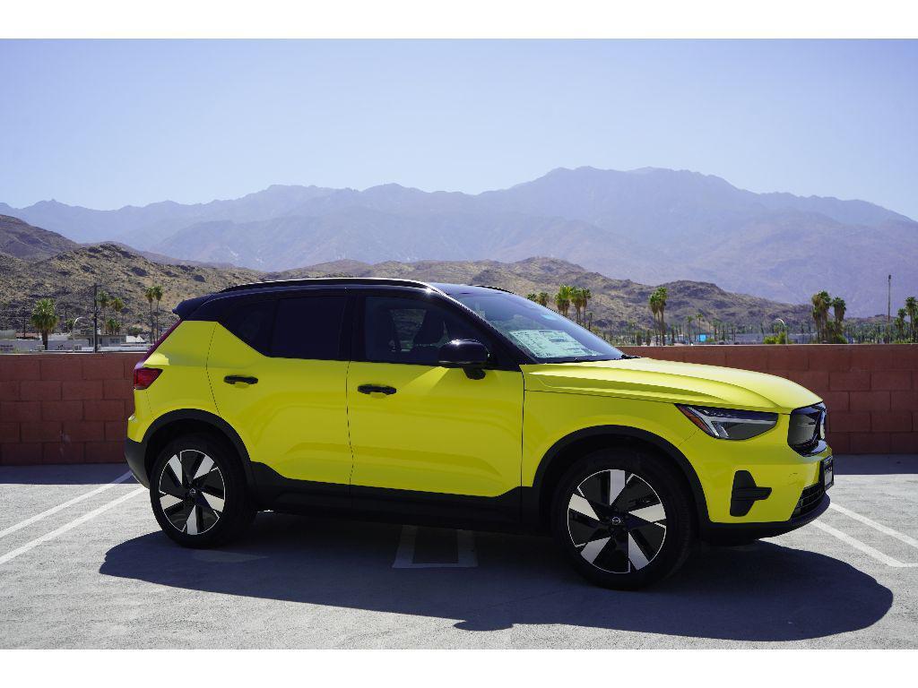 new 2025 Volvo EX40 car, priced at $57,990
