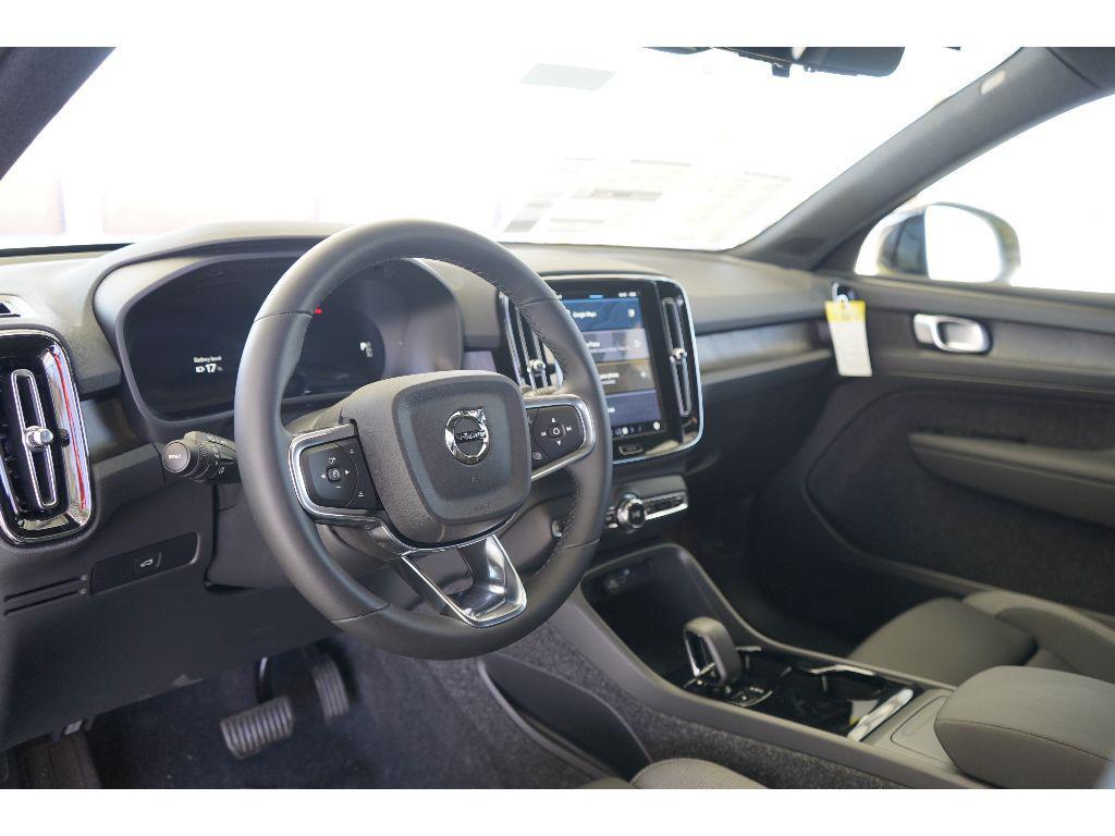 new 2025 Volvo EX40 car, priced at $57,990