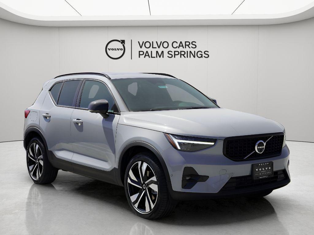 new 2025 Volvo XC40 car, priced at $51,465