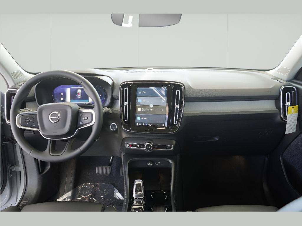 new 2025 Volvo XC40 car, priced at $51,465