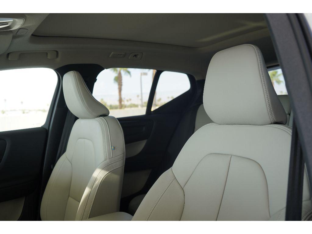 new 2026 Volvo XC40 car, priced at $53,975