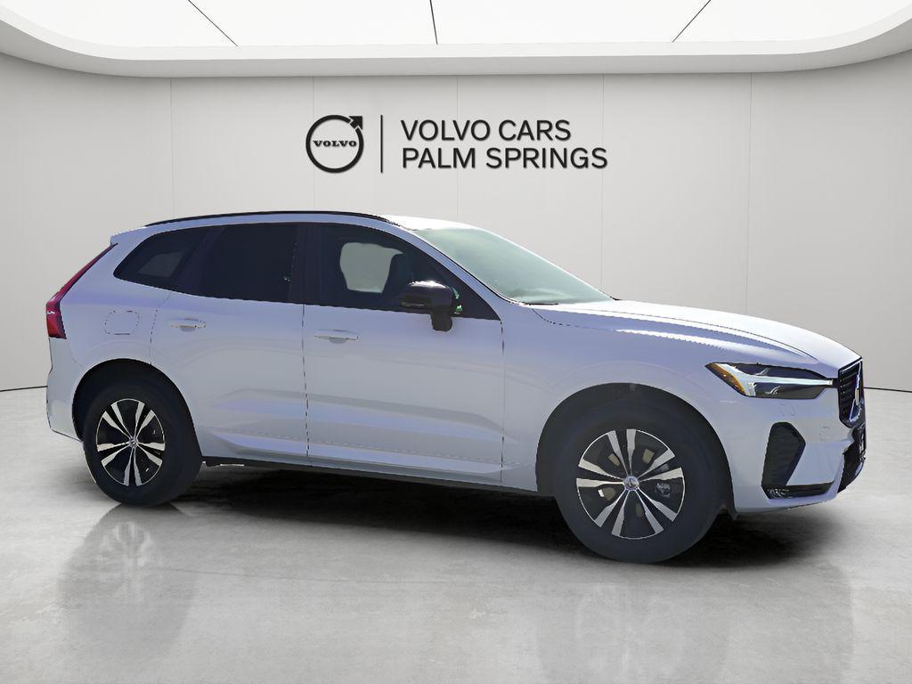 new 2025 Volvo XC60 car, priced at $40,900