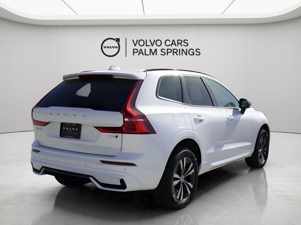 new 2025 Volvo XC60 car, priced at $40,900