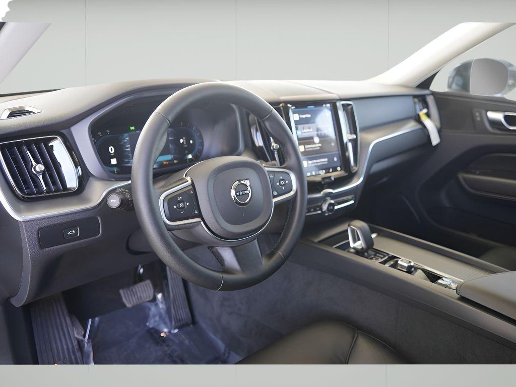 new 2025 Volvo XC60 car, priced at $40,900
