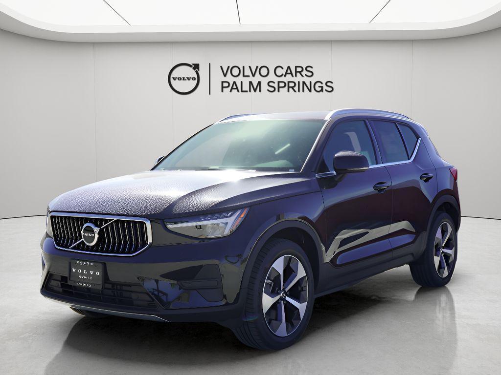 new 2025 Volvo XC40 car, priced at $46,035