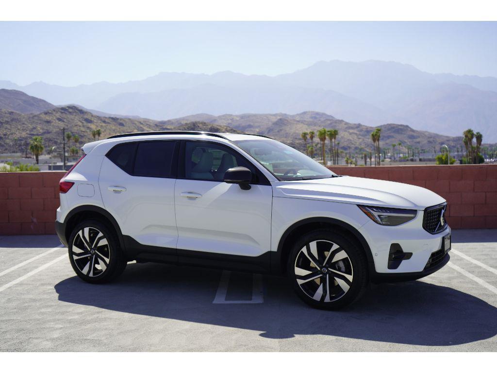 new 2026 Volvo XC40 car, priced at $54,970