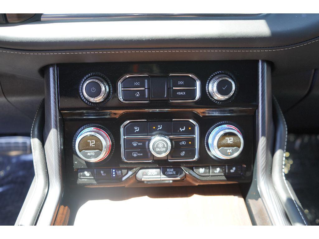 used 2024 GMC Yukon car, priced at $83,996