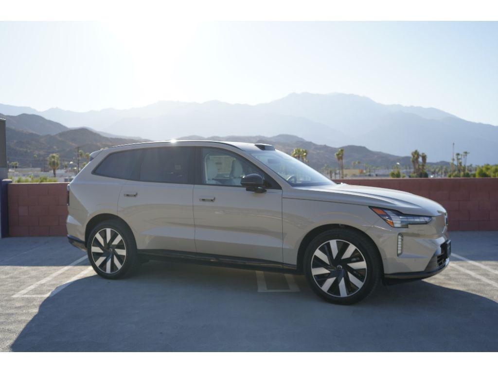 new 2025 Volvo EX90 car, priced at $88,310