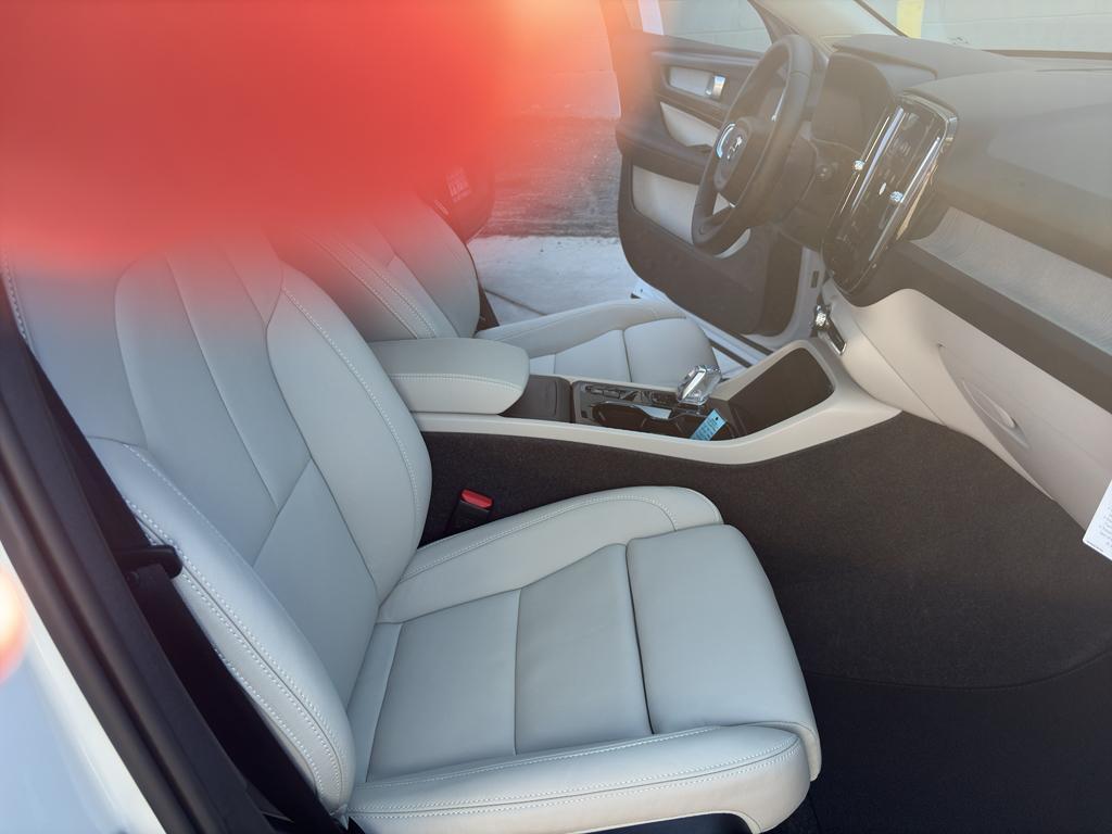 new 2026 Volvo XC40 car, priced at $50,600