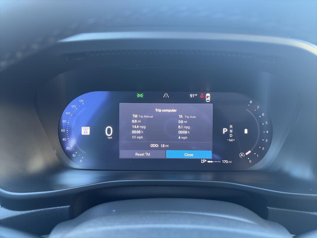 new 2026 Volvo XC40 car, priced at $50,600