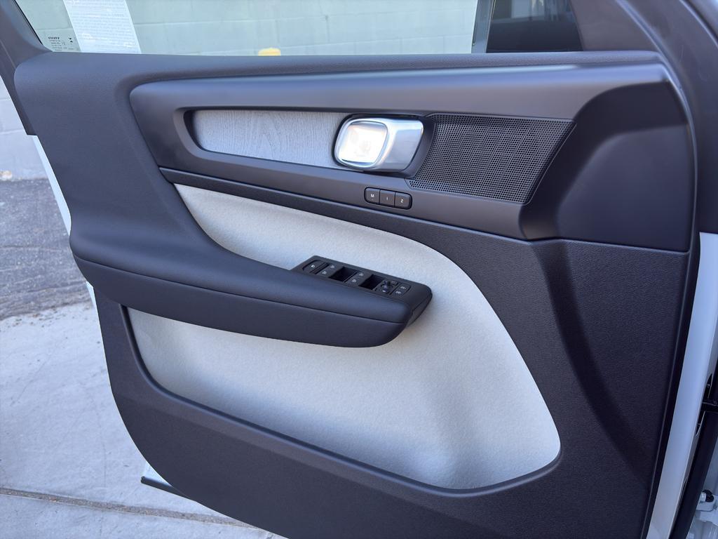 new 2026 Volvo XC40 car, priced at $50,600