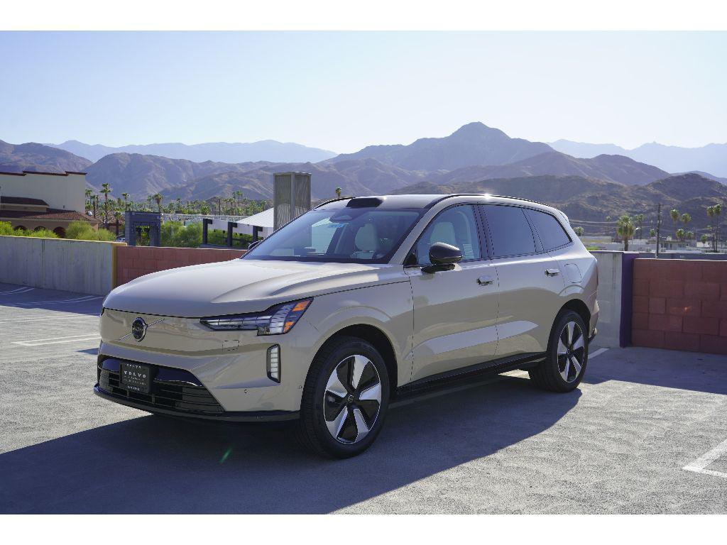 new 2025 Volvo EX90 car, priced at $87,140
