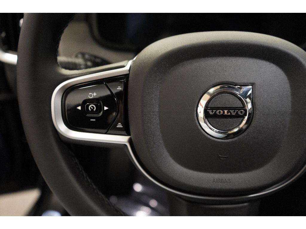 new 2025 Volvo V90 Cross Country car, priced at $69,550