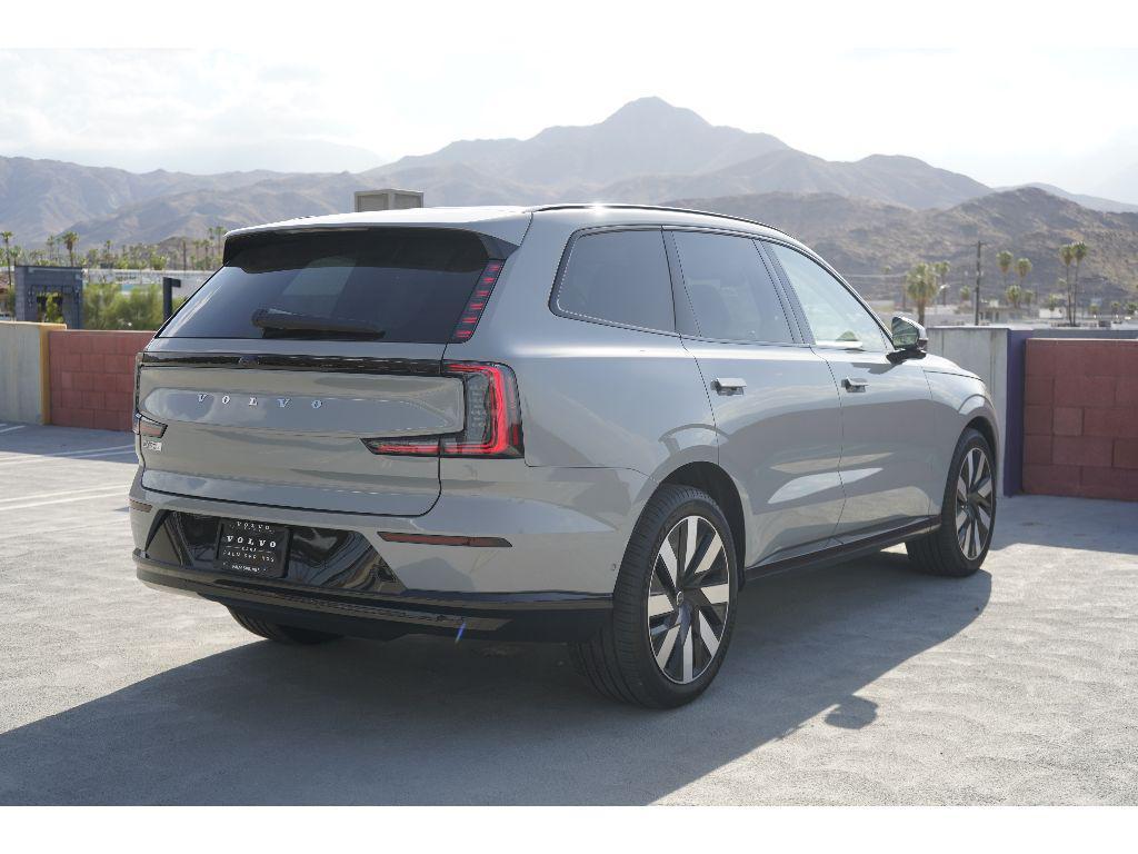 new 2025 Volvo EX90 car, priced at $94,340