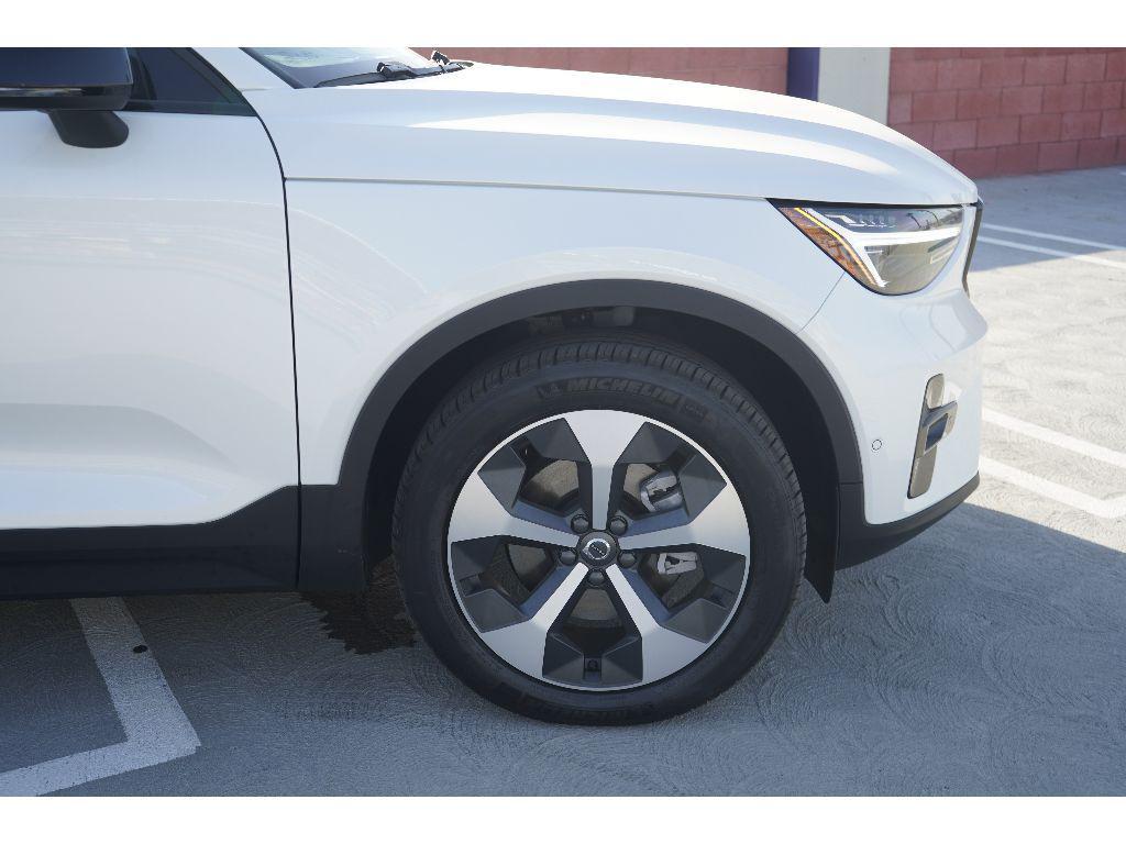 new 2026 Volvo XC40 car, priced at $49,825