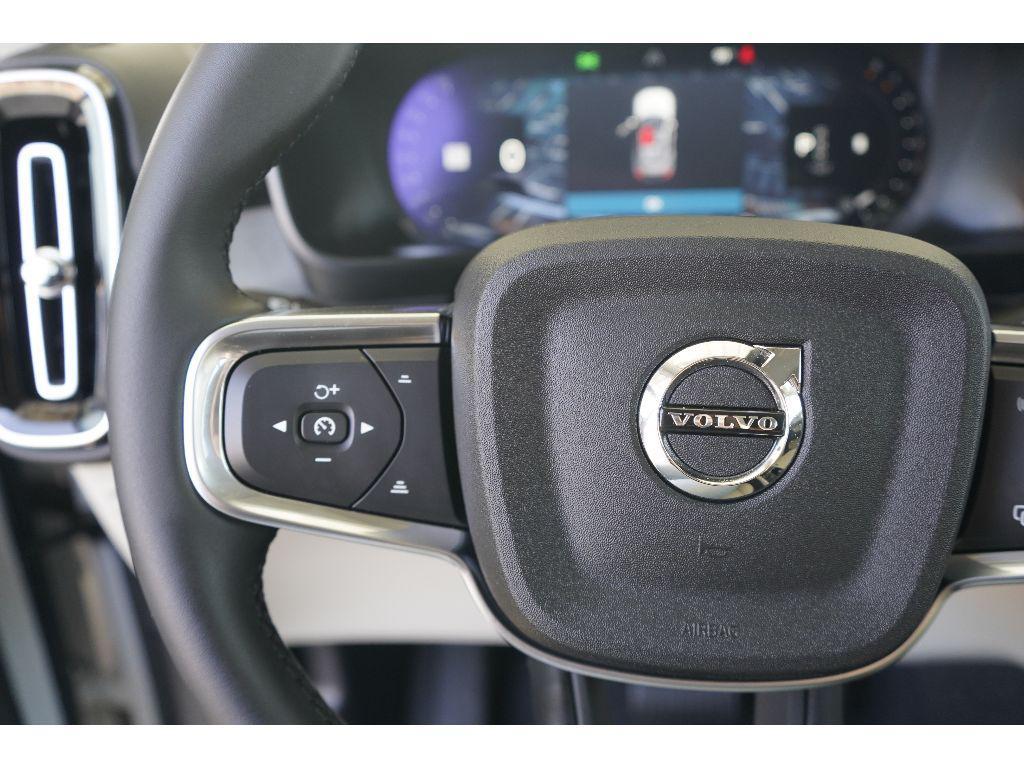 new 2026 Volvo XC40 car, priced at $49,825