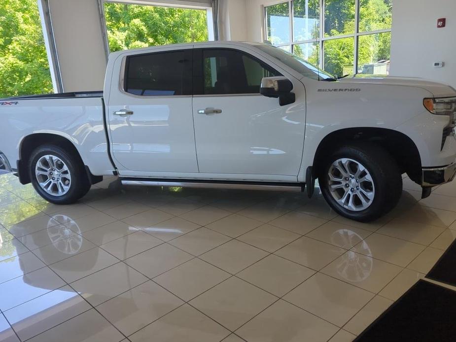 used 2022 Chevrolet Silverado 1500 car, priced at $42,900