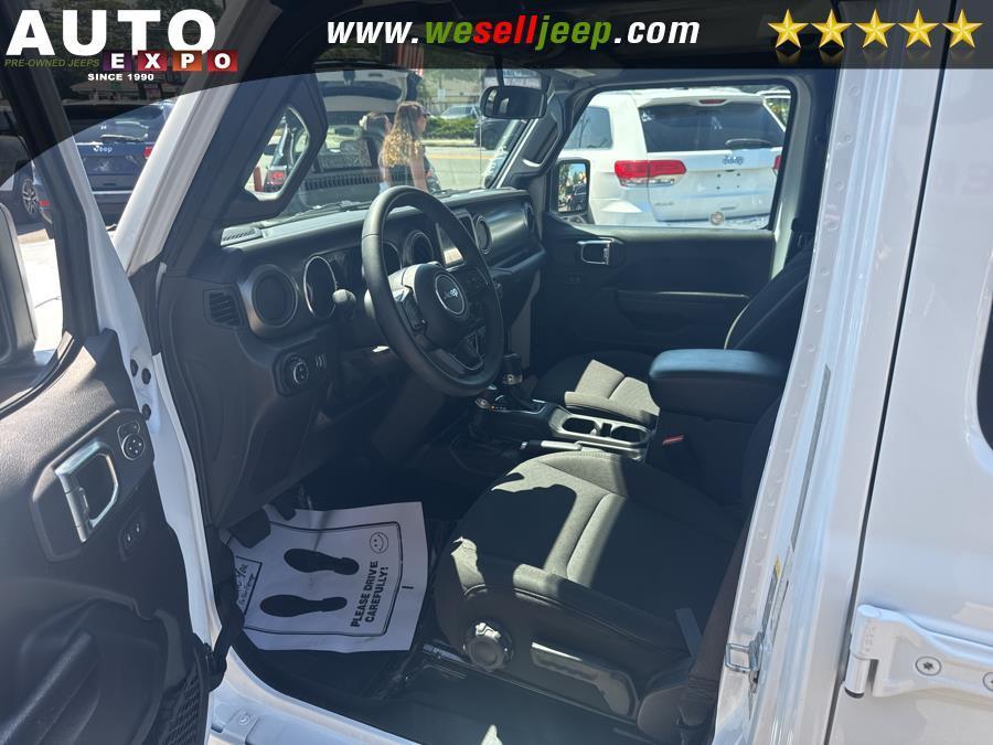 used 2023 Jeep Gladiator car