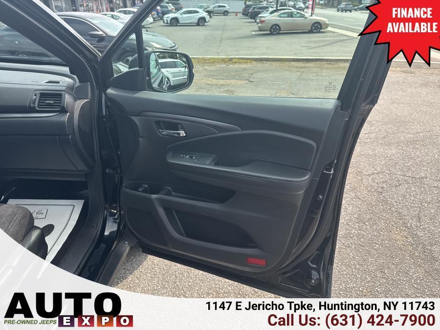 used 2022 Honda Pilot car, priced at $21,995
