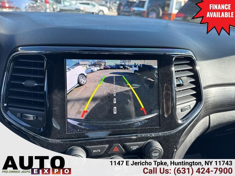 used 2019 Jeep Grand Cherokee car, priced at $18,995