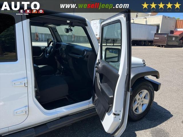 used 2015 Jeep Wrangler Unlimited car, priced at $16,995