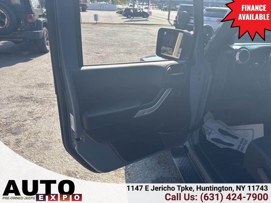 used 2014 Jeep Wrangler Unlimited car, priced at $14,995