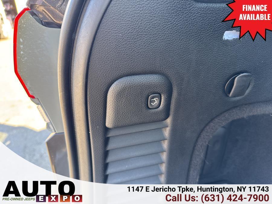 used 2015 Jeep Grand Cherokee car, priced at $11,995