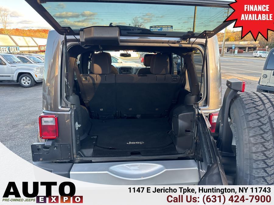 used 2014 Jeep Wrangler Unlimited car, priced at $14,995