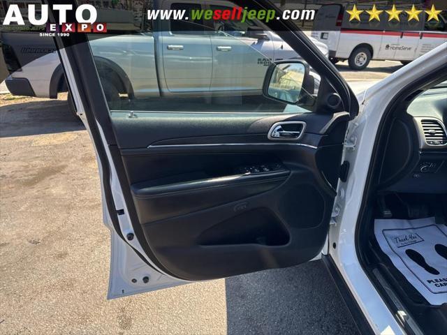 used 2017 Jeep Grand Cherokee car, priced at $14,995