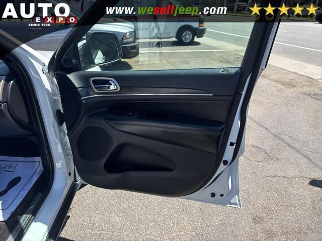 used 2017 Jeep Grand Cherokee car, priced at $14,995