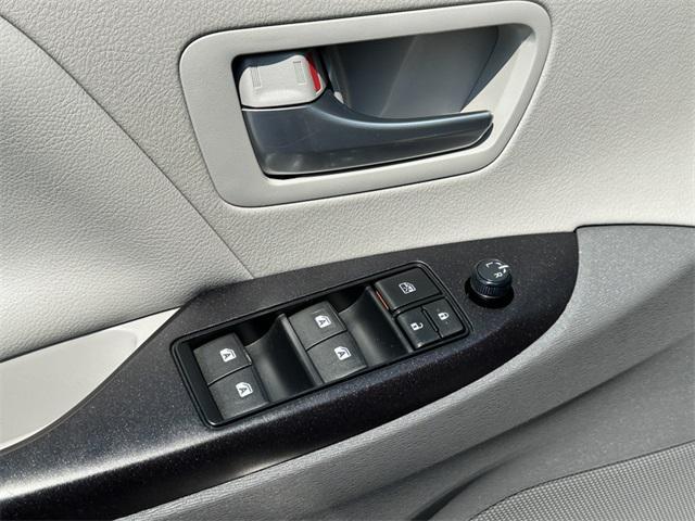 used 2017 Toyota Sienna car, priced at $21,562