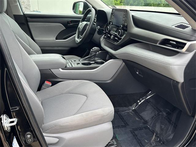 used 2022 Toyota Highlander car, priced at $32,665