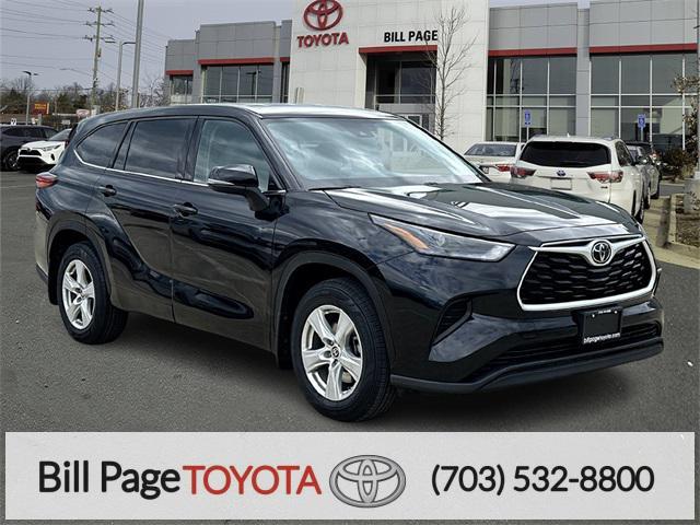 used 2022 Toyota Highlander car, priced at $32,665