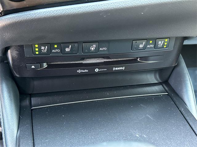 used 2022 Lexus ES 350 car, priced at $36,500