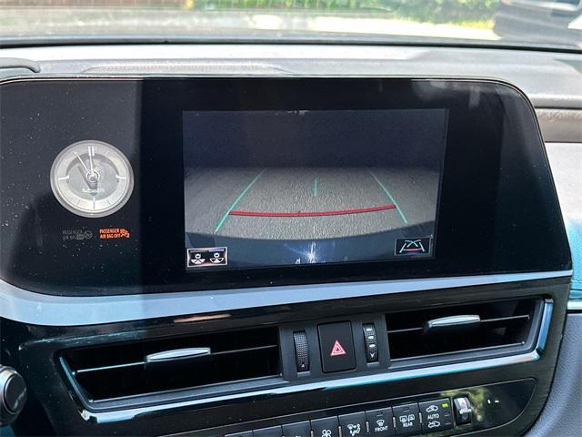 used 2022 Lexus ES 350 car, priced at $36,500