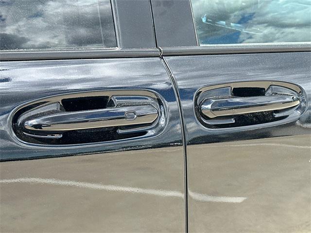 used 2022 Toyota Sienna car, priced at $36,135