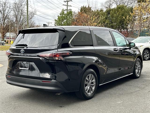 used 2024 Toyota Sienna car, priced at $40,995