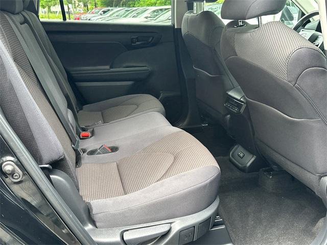 used 2024 Toyota Highlander car, priced at $38,500