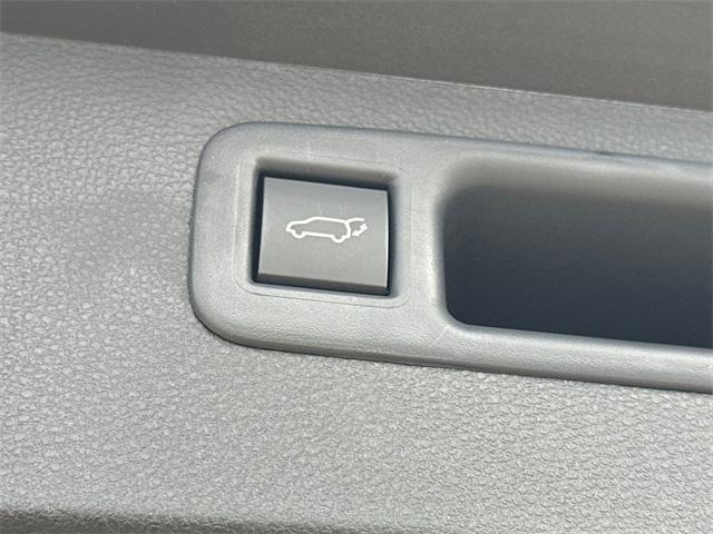 new 2026 Toyota Highlander car, priced at $47,153