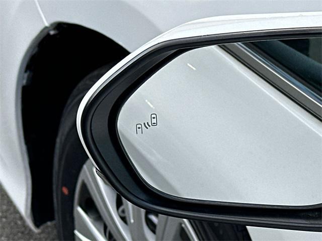 used 2019 Toyota Camry Hybrid car, priced at $23,891