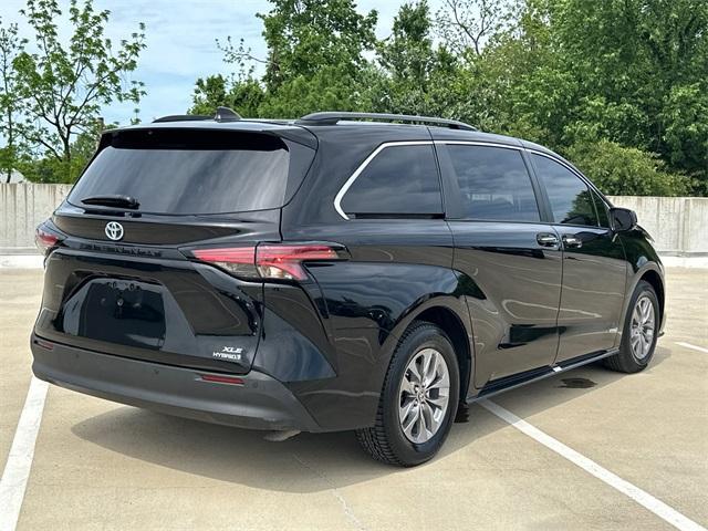 used 2021 Toyota Sienna car, priced at $40,856