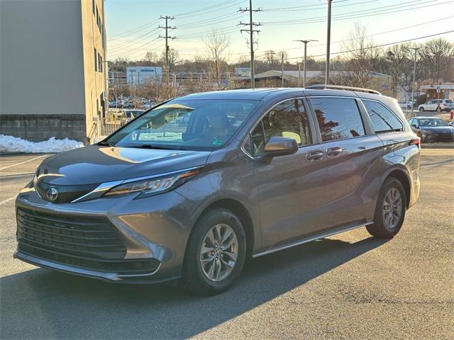 used 2022 Toyota Sienna car, priced at $38,500