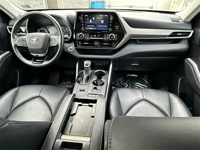 used 2021 Toyota Highlander Hybrid car, priced at $37,185
