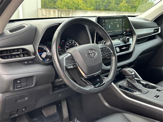 used 2021 Toyota Highlander Hybrid car, priced at $37,185