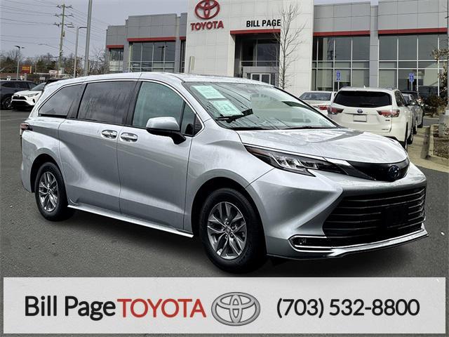used 2022 Toyota Sienna car, priced at $37,620