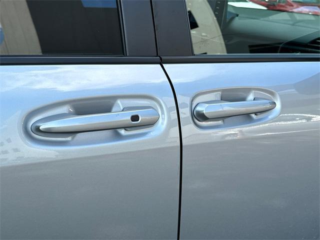used 2023 Toyota Sienna car, priced at $40,995