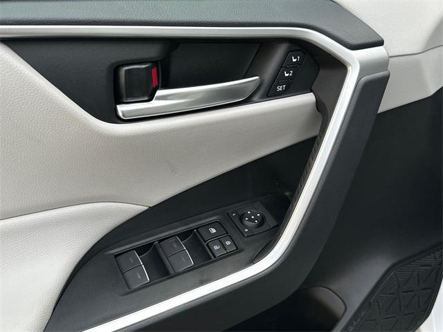 new 2025 Toyota RAV4 car, priced at $38,484