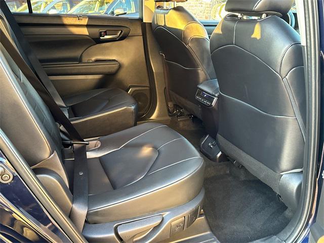 used 2023 Toyota Highlander car, priced at $38,000