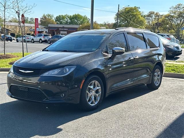 used 2017 Chrysler Pacifica car, priced at $15,995